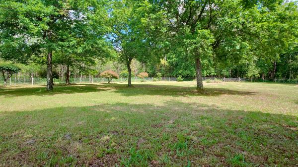 A vendre Maison Landaise de Prestige à Reaup Lisse avec piscine couverte et parc boisé