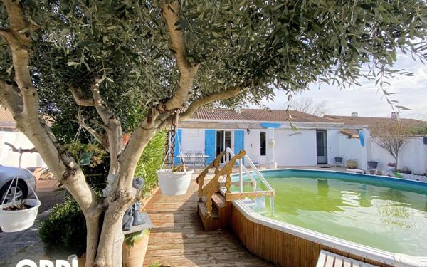 Maison à vendre    4 pièces •  Sarrians