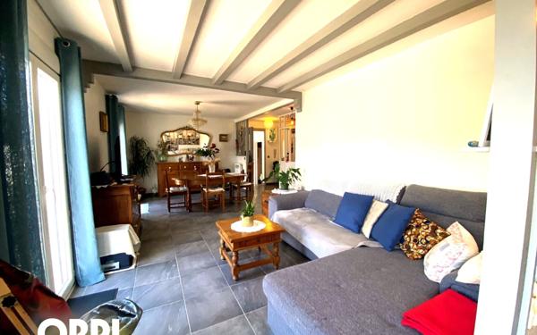 Maison à vendre    4 pièces •  Sarrians