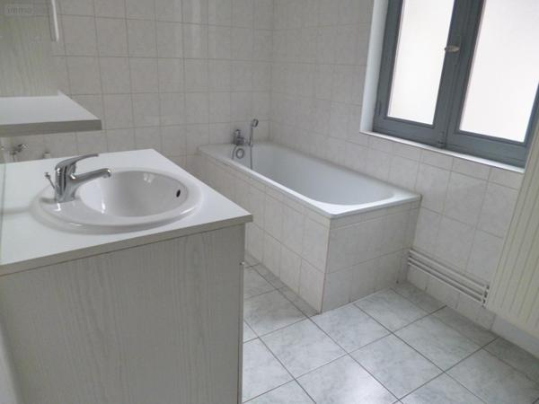 Appartement à louer à Bourg-en-Bresse dans l'Ain (01000), ref : T2 CASSIN   
Centre ville