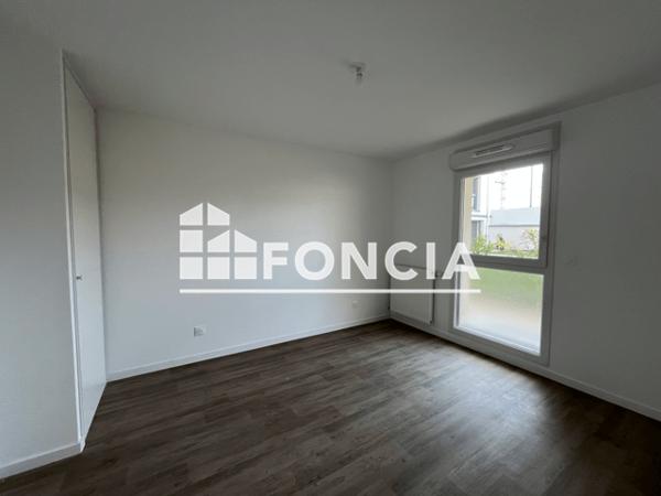 Location Appartement 2 pièces 44.14 m² - Laval 53000