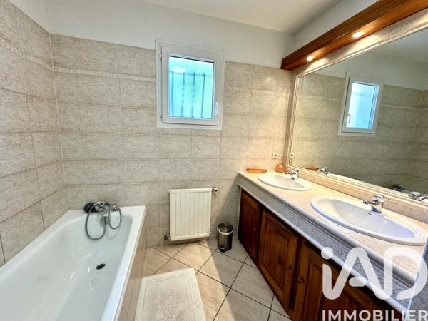 Maison à vendre 5 pièces 110 m² Cestas