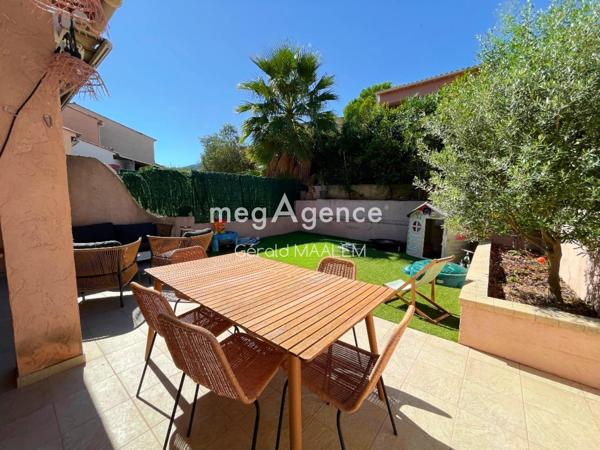 Maison à ROQUEBRUNE-SUR-ARGENS, 83520 - 6 pièces 113m²