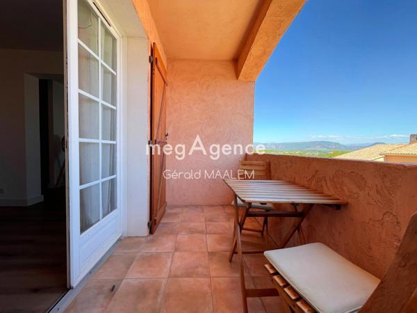 Maison à ROQUEBRUNE-SUR-ARGENS, 83520 - 6 pièces 113m²