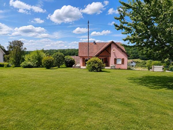 Maison Frahier Et Chatebier 6 pièce(s) 156 m2 - terrain 26 ares