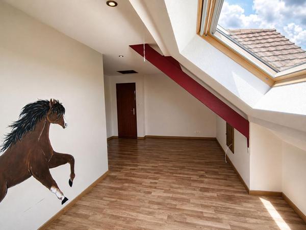 Maison Frahier Et Chatebier 6 pièce(s) 156 m2 - terrain 26 ares