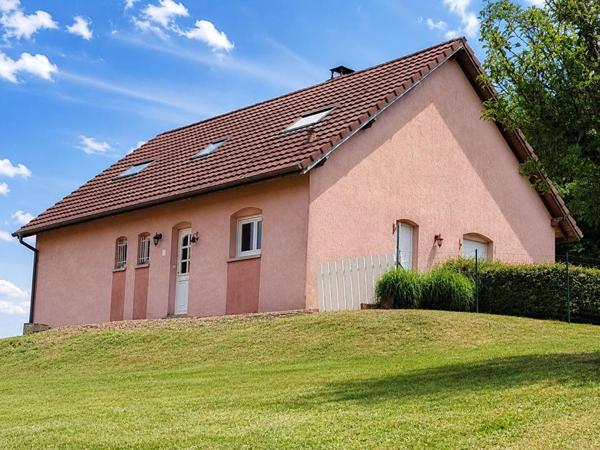 Maison Frahier Et Chatebier 6 pièce(s) 156 m2 - terrain 26 ares