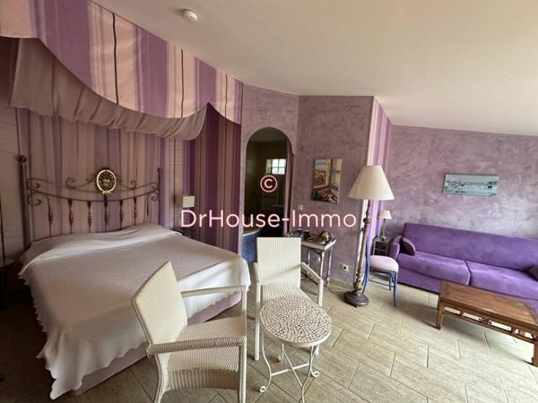 Maison à vendre 9 pièces de 530 m²