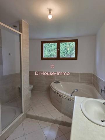 Maison à louer 7 pièces de 152 m²