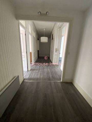 Bureau à louer 4 pièces de 84 m²