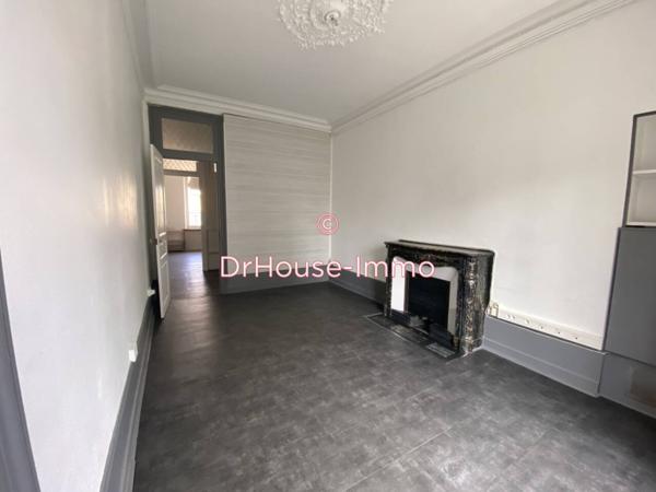 Bureau à louer 4 pièces de 84 m²