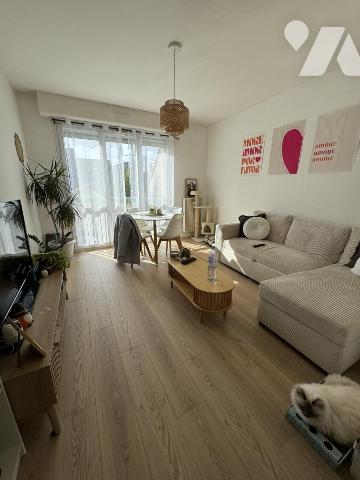 DRAPEAU - Charmant Type 2 loué 