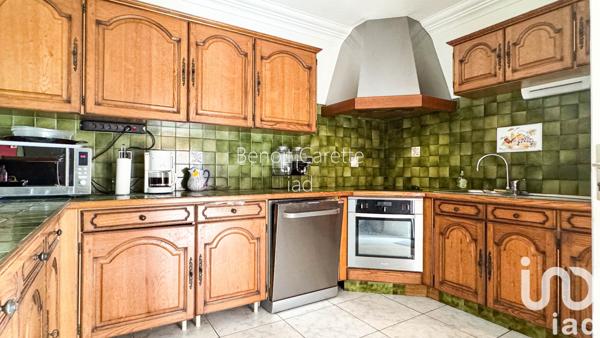 House for sale 6 rooms 157 m² Pia