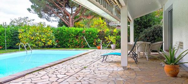 Maison ancienne Mérignac 152 m²