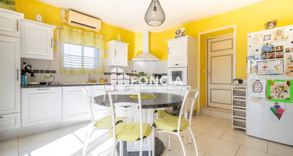 À vendre Maison 4 pièces 130 m² - Puymirol 47270