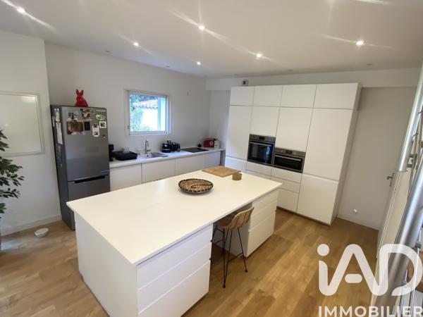 Maison à vendre 5 pièces 148 m² Six-Fours-les-Plages