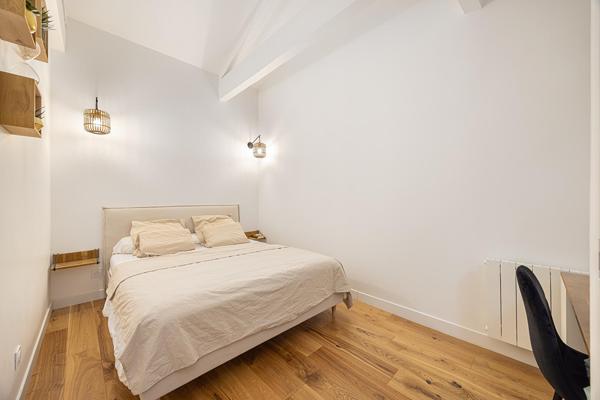 Duplex rénové de 105m² au sein du Château de Charly