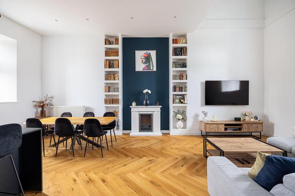 Duplex rénové de 105m² au sein du Château de Charly