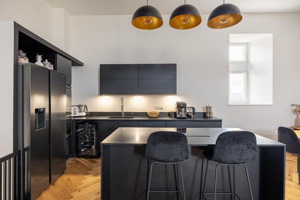 Duplex rénové de 105m² au sein du Château de Charly
