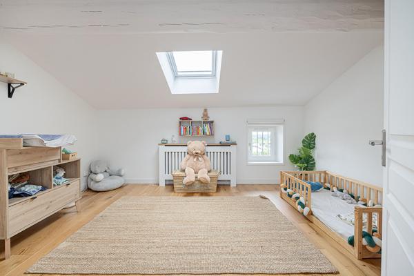 Duplex rénové de 105m² au sein du Château de Charly