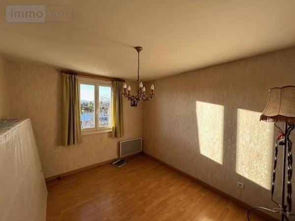 Maison à vendre à Pont-du-Château dans le Puy-de-Dôme (63430), ref : 63022-32