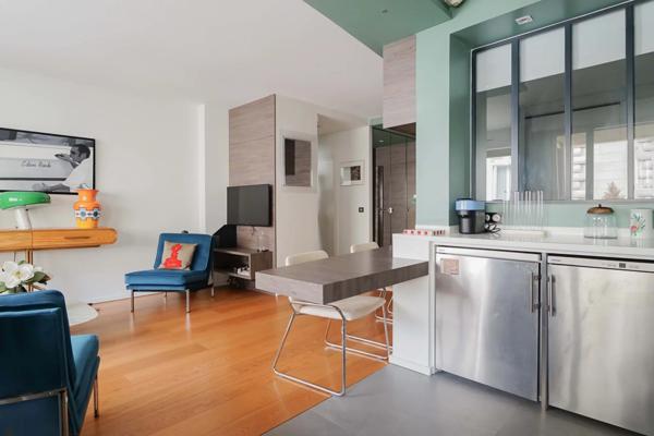 Appartement Paris 7e - UNIVERSITÉ / GROS CAILLOU