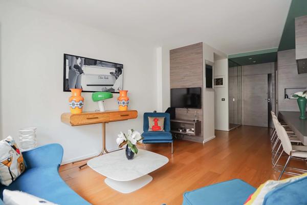 Appartement Paris 7e - UNIVERSITÉ / GROS CAILLOU