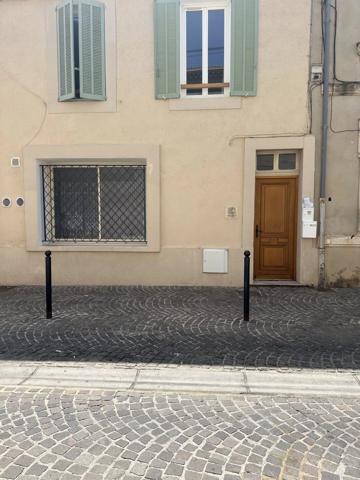 Location Local commercial 3 pièces 55 m2 à Salon-de-Provence