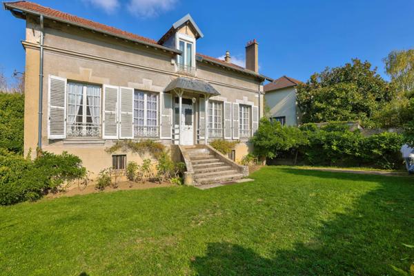 Maison Rueil-Malmaison - BUZENVAL