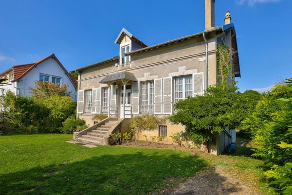 Maison Rueil-Malmaison - BUZENVAL