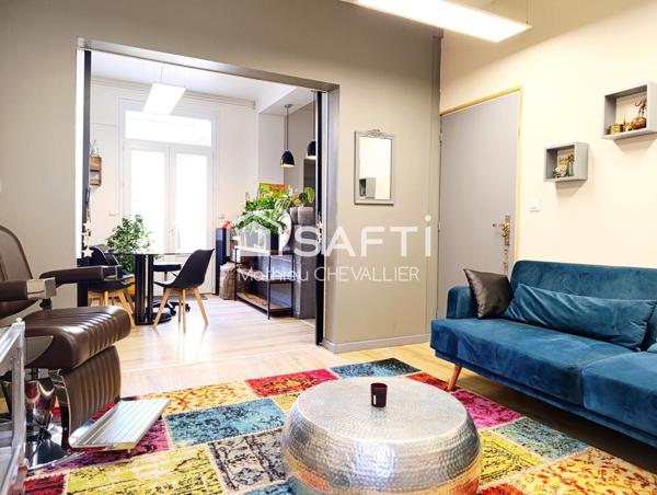 Maison rénovée avec jardin à 5 min du centre.