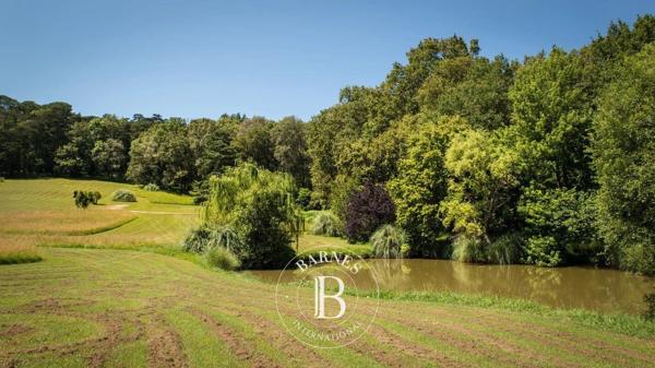Urrugne, Maison 7 Chambres -  800 m² à vendre