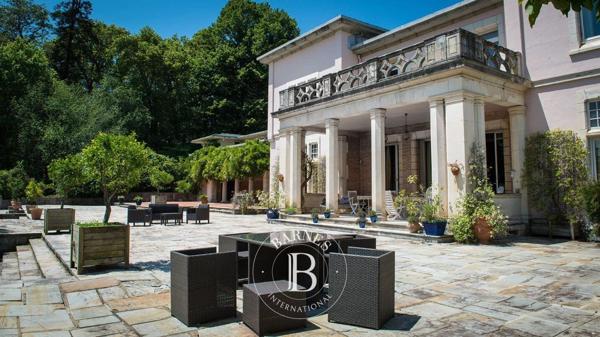 Urrugne, Maison 7 Chambres -  800 m² à vendre