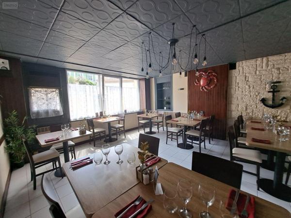 Murs commerciaux à vendre à Port-en-Bessin-Huppain dans le Calvados (14520), ref : N3597