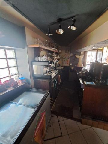 Murs commerciaux à vendre à Port-en-Bessin-Huppain dans le Calvados (14520), ref : N3597