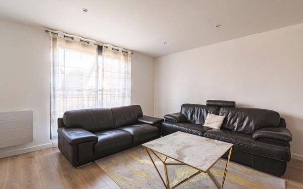 Appartement à vendre    4 pièces • 72,99 m2 Reims