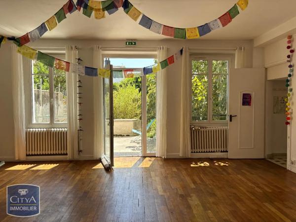 Location local professionnel