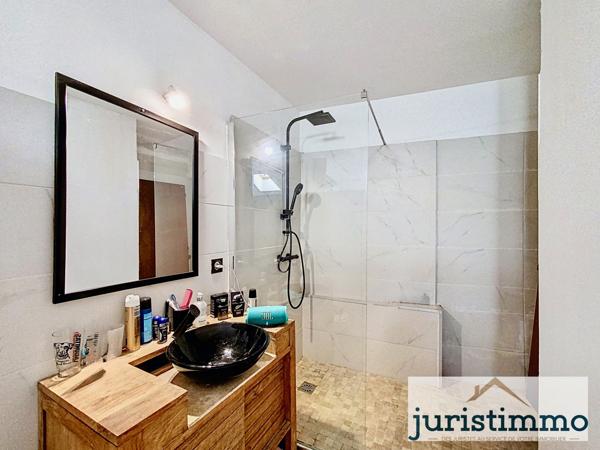 Piolenc (84420) Maison de ville