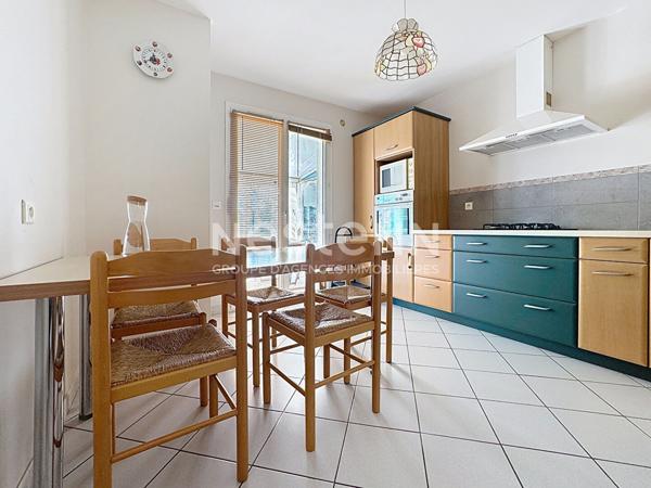 Belle maison de plain-pied 4 faces à Névian (127 m² habitables sur 960m²)