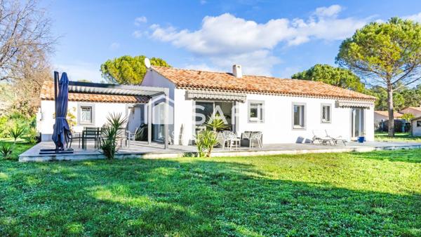 Maison individuelle de plain pied dans un domaine sécurisé