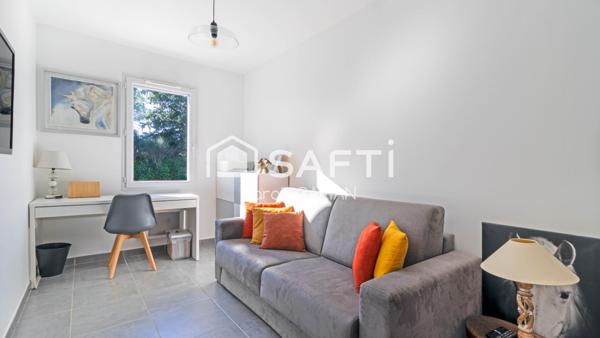 Maison individuelle de plain pied dans un domaine sécurisé