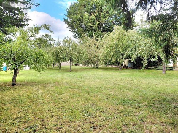 Maison à vendre à Rémalard-en-Perche dans l'Orne (61110), ref : 61068-18