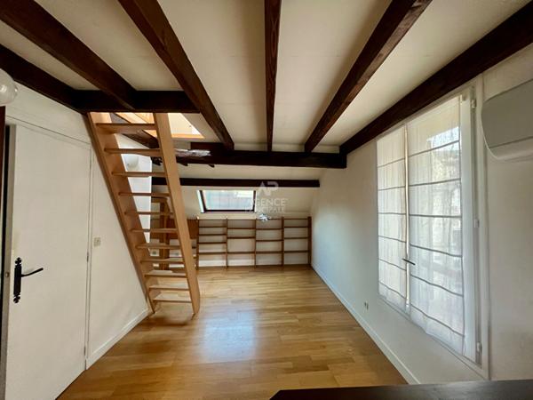 Appartement Pontoise 1 pièce(s) 24.20 m2 €129 000 ** - Référence 11171