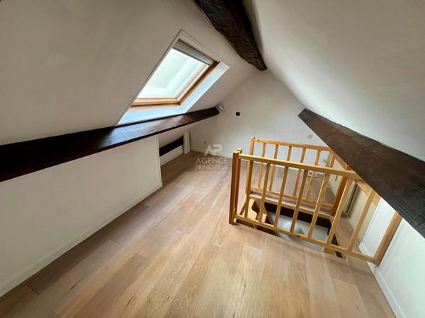 Appartement Pontoise 1 pièce(s) 24.20 m2 €129 000 ** - Référence 11171