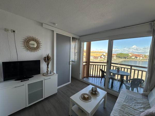 DUPLEX 2 CHAMBRES - VUE SUR LE LAC