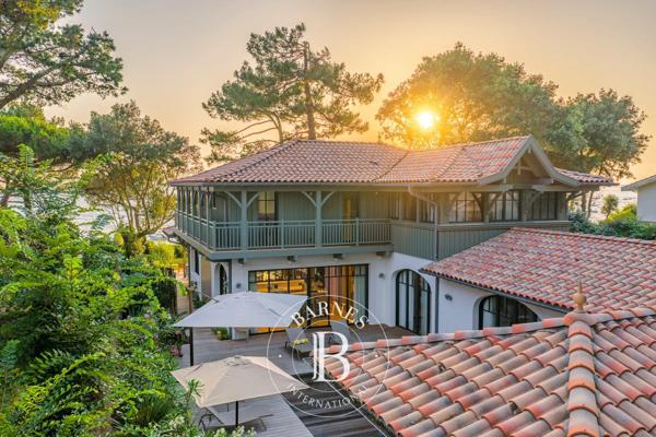 Pyla-sur-Mer, Villa  450 m² à vendre