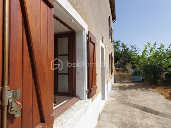 Maison en pierre de 110 m²