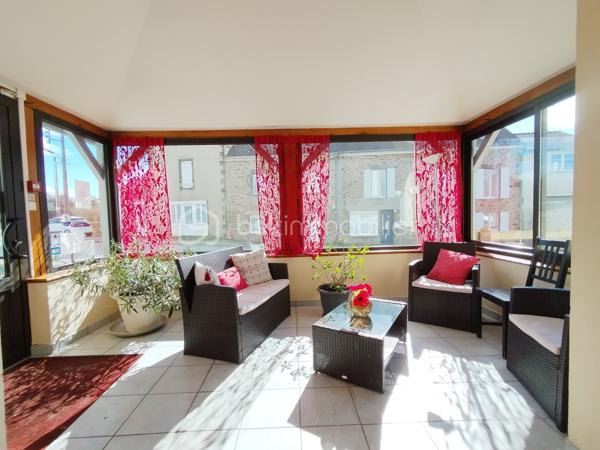 Local d activites de 550 m²