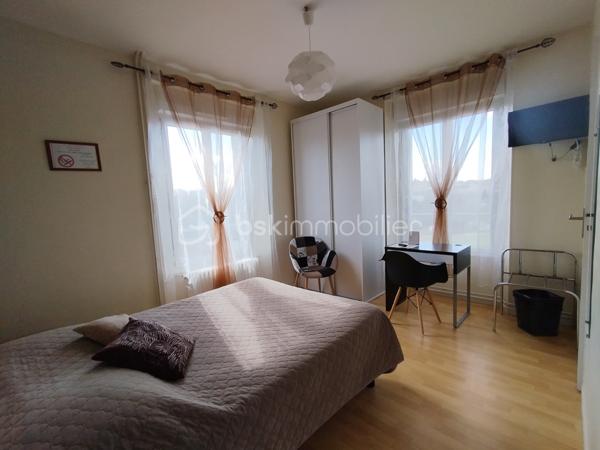 Local d activites de 550 m²