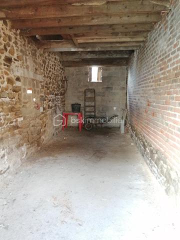 Local d activites de 550 m²